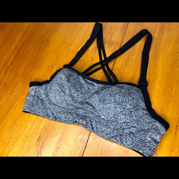 VSX Sport Victoria’s Secret Grey Sports Bra Sz 32A - Picture 3 of 5
